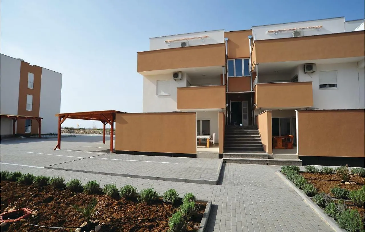 Apartment Mlasina-3 By Interhome Nin
